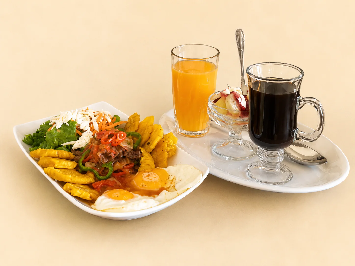 Desayunos de El Rincón de Carlitos en el Obelisco de Alóag